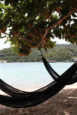 Relaxen am Strand von Koh Tao