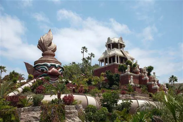 DRACO Waterpark - Indonesien